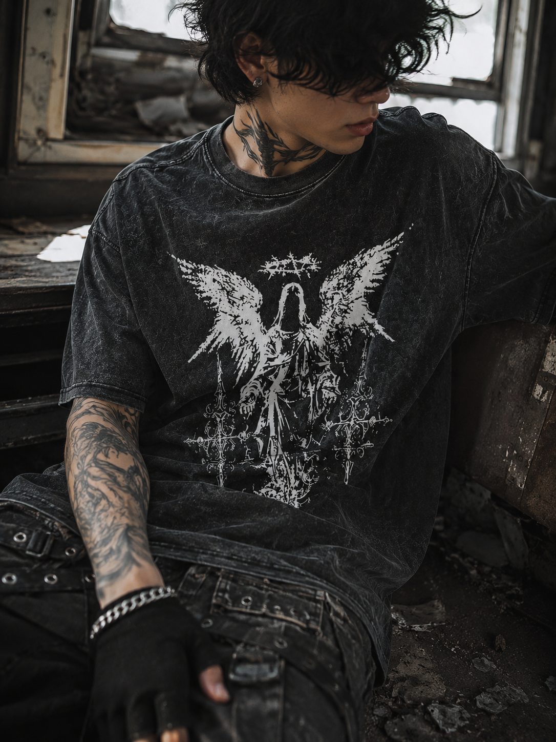 MOURNING ANGEL (BLACK) - OVERSIZED T-SHIRT
